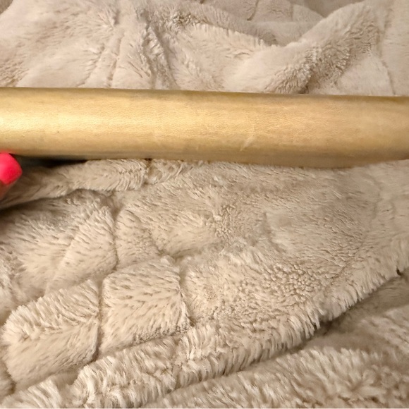 Frye Campus Rivet Zip-Around Leather Wallet Color Tan - Picture 9 of 14